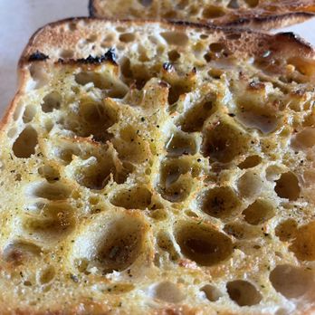 Vascos PeriPeri - Garlic Bread - Portuguese Near Me - Lombard, Illinois