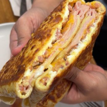 Fraise Cafe - Bonjour - Creperies Near Me - Fullerton, California