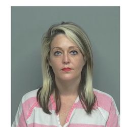 Village Green Assisted Living and Memory Care Conroe - This is the kind of employees they keep around to take care of residents. Pathetic.