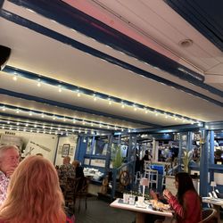 The Sandbar - Inside