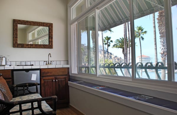 The Edgewater by null