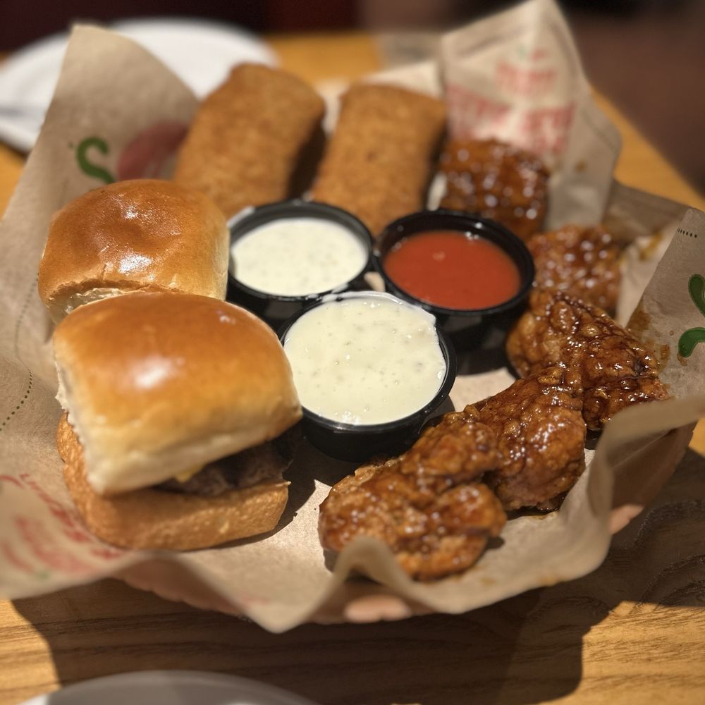 Chili's - Triple Dippers - Bars Near Me - Omaha, Nebraska Chili's - Triple Dippers - Bars Near Me - Omaha, Nebraska