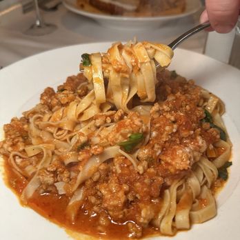 Cafe Silvium - Fettuccine Al Sugo Toscano - Italian Near Me - Stamford, Connecticut Cafe Silvium - Fettuccine Al Sugo Toscano - Italian Near Me - Stamford, Connecticut