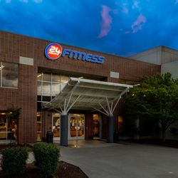 24 Hour Fitness - Livermore