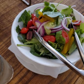 Juliana's - Family dinner salad - Pizza Near Me - Brooklyn, New York Juliana's - Family dinner salad - Pizza Near Me - Brooklyn, New York