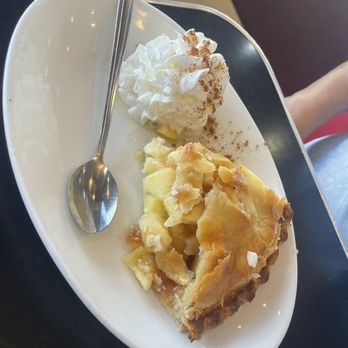 Ruby's Diner - Apple pie - Diners Near Me - Commerce, California Ruby's Diner - Apple pie - Diners Near Me - Commerce, California