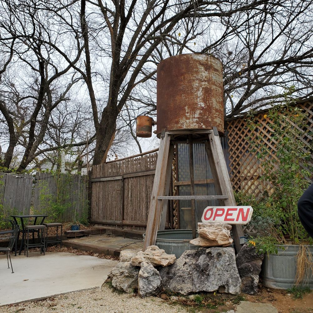 Windmill Grill & Saloon - Great decor -- outside and in. - Burgers Near Me - Saint Jo, Texas Windmill Grill & Saloon - Great decor -- outside and in. - Burgers Near Me - Saint Jo, Texas