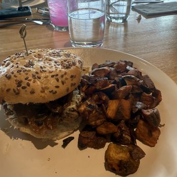 True Food Kitchen - All American burger with sweet potato hash - New American Near Me - Austin, Texas