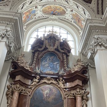 Dom St. Stephan - Churches Near Me - Passau, BY