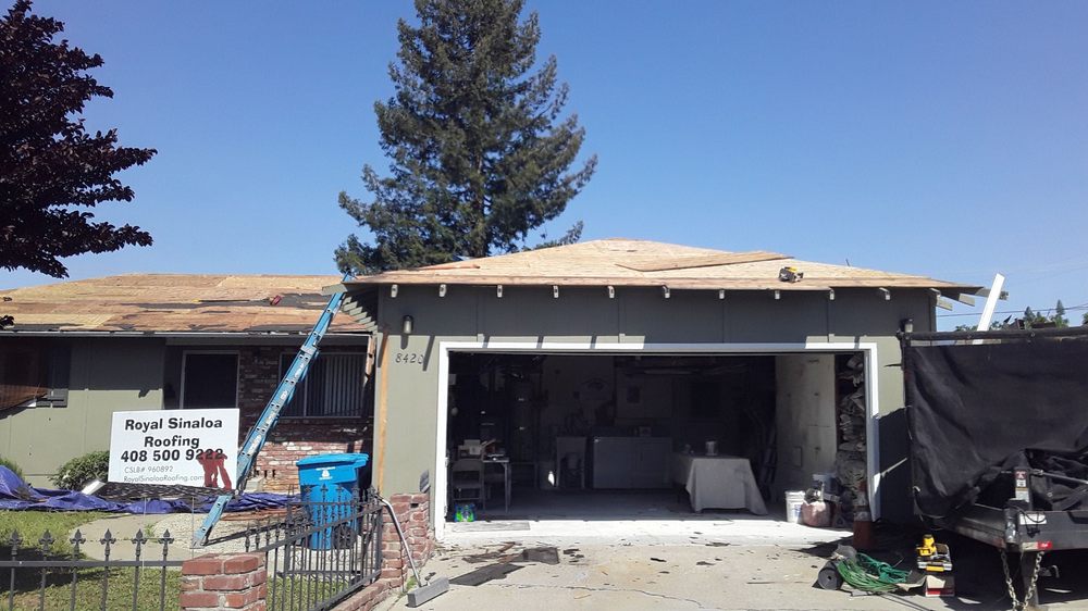 Slide of Royal Sinaloa Roofing