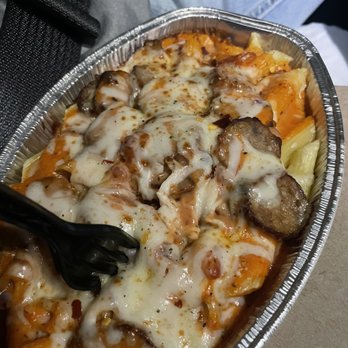 Fazoli's - Spicy Baked Ziti with Sausage - Italian Near Me - Bonaire, Georgia