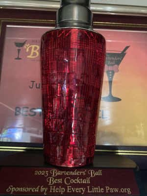 Silver Corner Bar by null