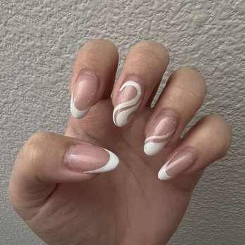 Kitchen Nail Bar - Mountain View - Design - Nail Salons Near Me - Mountain View, California