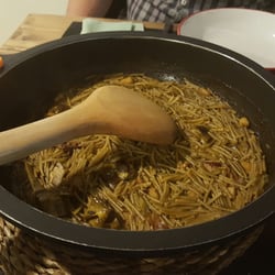 Mood Food - Fideua de sepia y alcachofas