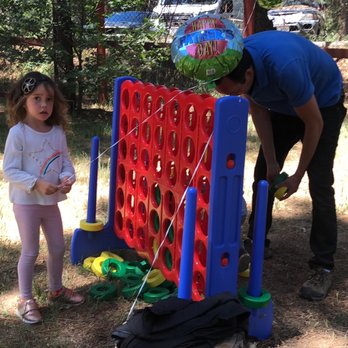 Tiny House Block - They had fun games like horse shoes and a extra large connect 4. - Vacation Rentals Near Me - Mount Laguna, California