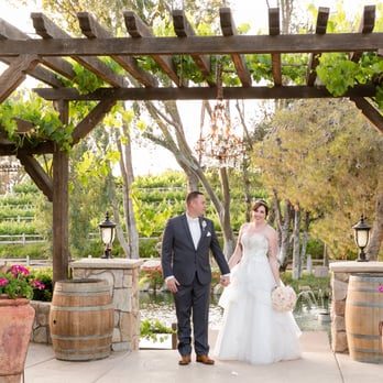 Lake Oak Meadows - Venues & Event Spaces Near Me - Temecula, California