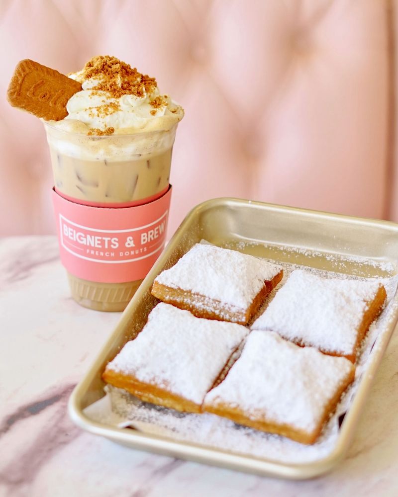 Social spots from Beignets & Brew
