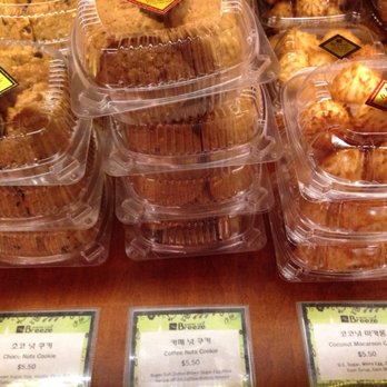 Breeze Bakery Cafe - Bakeries Near Me - Annandale, Virginia