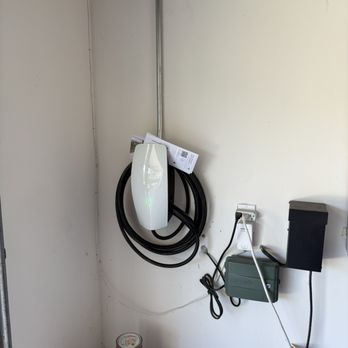 Faraday Electric - Tesla EV charger - Electricians Near Me Faraday Electric - Tesla EV charger - Electricians Near Me