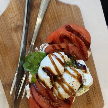 Toastique - Tomato buratta - Juice Bars & Smoothies Near Me - Colorado Springs, Colorado