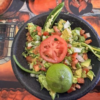El Tapatio - Guacamole - Mexican Near Me - Moab, Utah