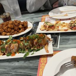 Garlic Chicken . Ocean roll & Crispy Spicy