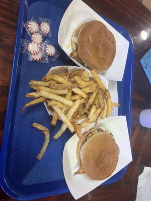 Bill's Burgers Wings & Things by null