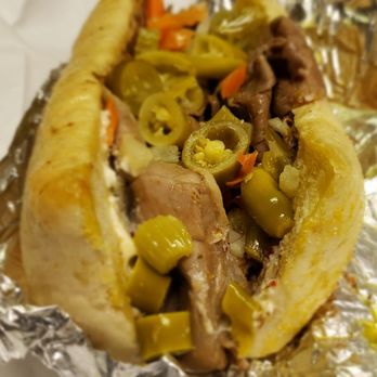 Top Corned Beef - The Italian beef - American Near Me - Milwaukee, Wisconsin
