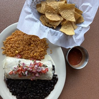 La Herradura Authentic Mexican Restaurant - 20. Special Lunch Herradura Burrito - Mexican Near Me - Doswell, Virginia La Herradura Authentic Mexican Restaurant - 20. Special Lunch Herradura Burrito - Mexican Near Me - Doswell, Virginia