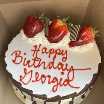 Panaderia Y Pasteleria - Tres leches cake - Bakeries Near Me - Fullerton, California Panaderia Y Pasteleria - Tres leches cake - Bakeries Near Me - Fullerton, California