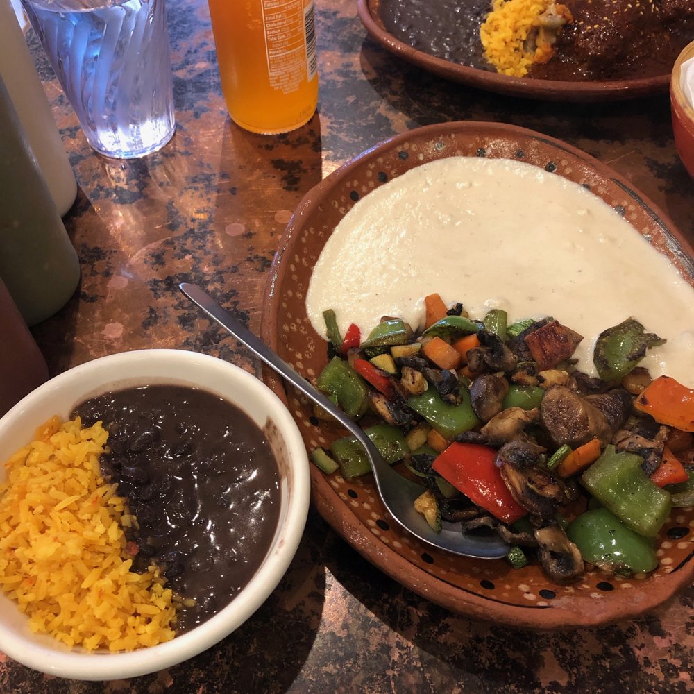 La Morada - Mole blanco and poblano - Mexican Near Me - Bronx, New York La Morada - Mole blanco and poblano - Mexican Near Me - Bronx, New York