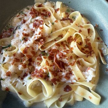Brix - Dungeness crab tagiatelle - New American Near Me - Napa, California