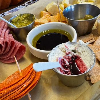 Noisy Water Winery - Wine Tasting Room Near Me - Cloudcroft, New Mexico