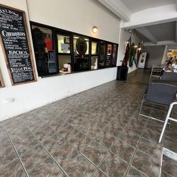 Order window and outdoor seating