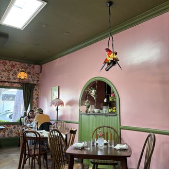 Cobi's - Seating - Indian Near Me - Santa Monica, California Cobi's - Seating - Indian Near Me - Santa Monica, California