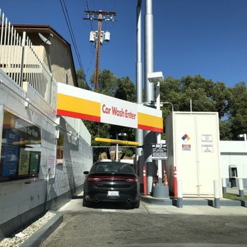 Shell - Traffic for the car washes - Gas Stations Near Me - Burbank, California Shell - Traffic for the car washes - Gas Stations Near Me - Burbank, California