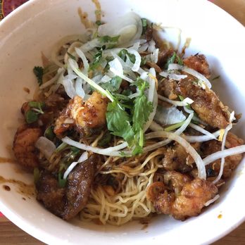 Egg Roll Number 1 - Vietnamese Near Me - Indianapolis, Indiana Egg Roll Number 1 - Vietnamese Near Me - Indianapolis, Indiana