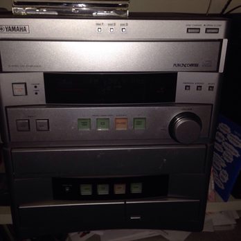 Joseph  E - Yamaha compact stereo system - Electronics Repair Near Me - Culver City, California