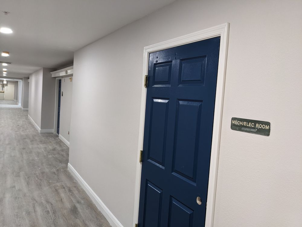 Slide of Phillips Pressure Washing & Painting Pools and Decks