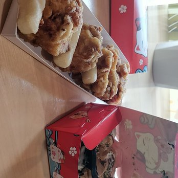 Dango Chicken - Chicken skewer (sauce on the side)+ takoyaki combo - Chicken Shop Near Me - Little Neck, New York Dango Chicken - Chicken skewer (sauce on the side)+ takoyaki combo - Chicken Shop Near Me - Little Neck, New York