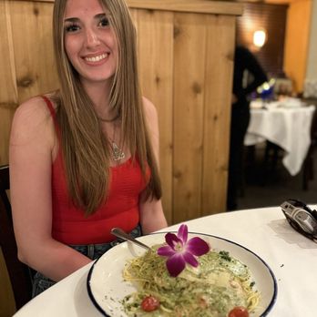 DaVinci's - Birthday Girl - Italian Near Me - Marco Island, Florida