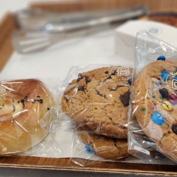 Paris Baguette - Bakeries Near Me - Fullerton, California Paris Baguette - Bakeries Near Me - Fullerton, California