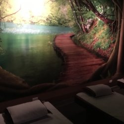 Foot Smile Spa - Evanston - Recently open in Evanton. Great first time massage with Ada. I will be coming back. Got all my knots out.