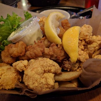 Spondivits - Fried seafood combo - Seafood Near Me - East Point, Georgia Spondivits - Fried seafood combo - Seafood Near Me - East Point, Georgia