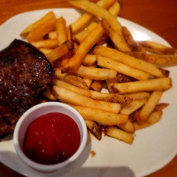 Outback Steakhouse - 5 Oz sirloin steak with French fries. Lunch special. - Steakhouses Near Me - Henderson, Nevada Outback Steakhouse - 5 Oz sirloin steak with French fries. Lunch special. - Steakhouses Near Me - Henderson, Nevada