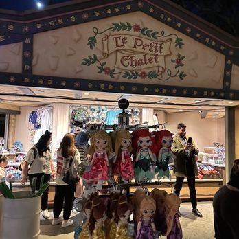 Le Petit Chalet Gifts - Gift Shops Near Me - Anaheim, California
