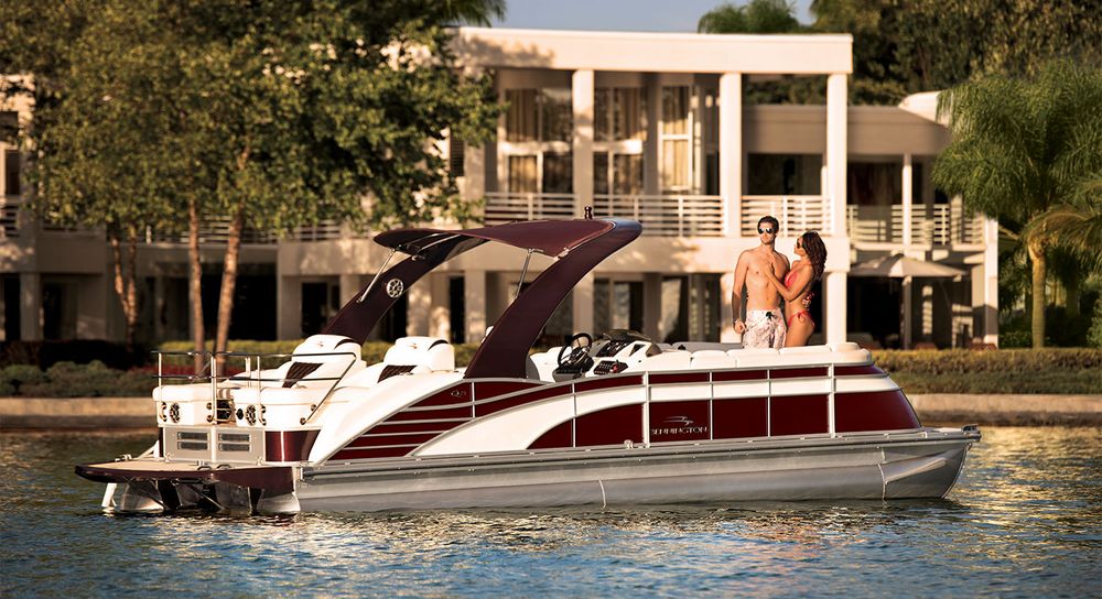 HAWKEYE BOAT SALES Updated September 2024 66 Photos 2385 Kerper Blvd, Dubuque, Iowa RV