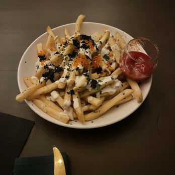 The Green Room - CAVIAR FRITES - Cocktail Bars Near Me - Burbank, California
