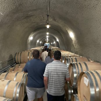Pine Ridge Vineyards - Tour of caves - Wineries Near Me - Napa, California Pine Ridge Vineyards - Tour of caves - Wineries Near Me - Napa, California