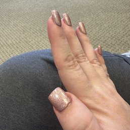 Crooked thumb nail after telling him to fix it numerous times. Also, the asked him to fix other nails throughout my session.